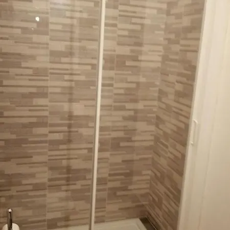 Vely'S Rooms Novara Exterior foto