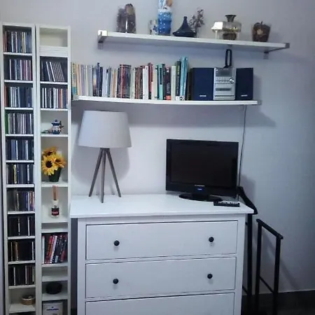 Vely'S Rooms Novara Exterior foto