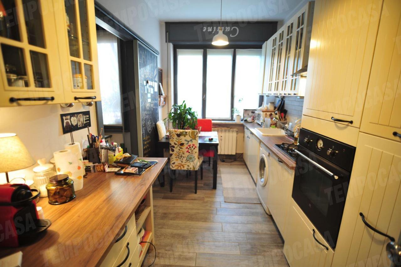 Vely's Novara