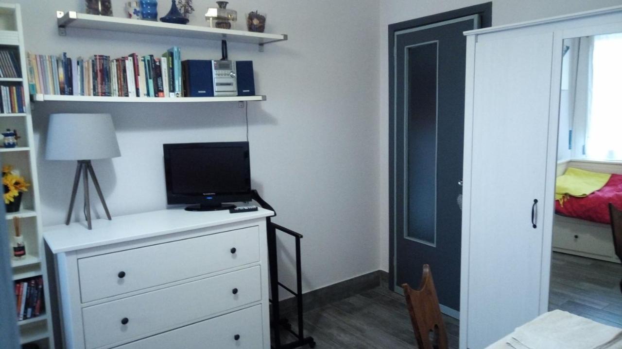 Privatunterkunft Vely's *