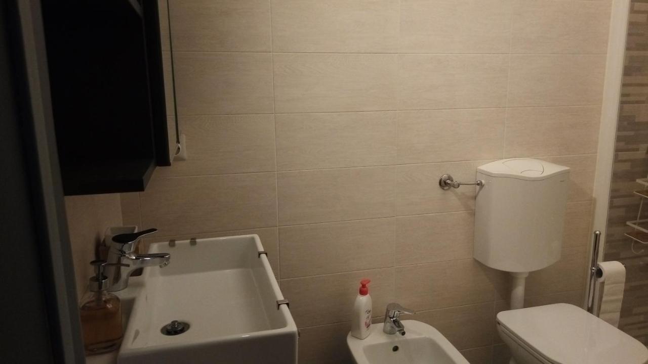 Privatunterkunft Vely's *